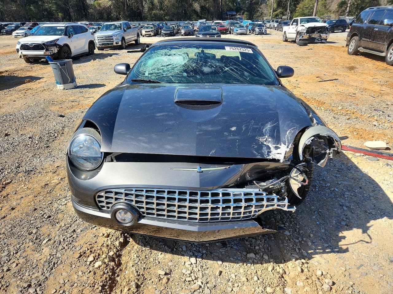 2003 Ford Thunderbird