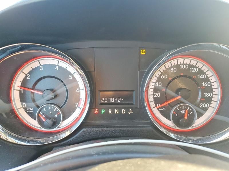 2012 Dodge Grand Caravan se