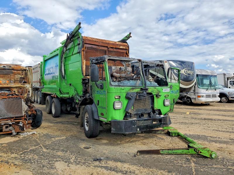 2020 Peterbilt 520