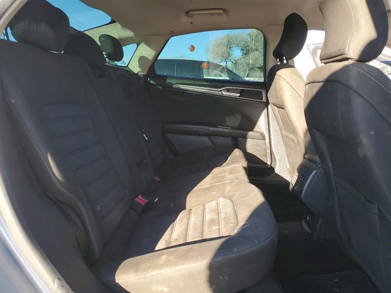 2017 Ford Fusion se Hybrid