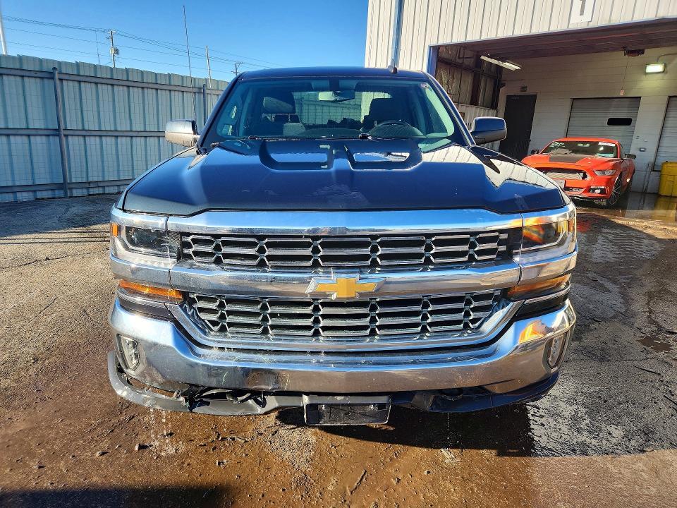 2018 Chevrolet Silverado K1500 lt