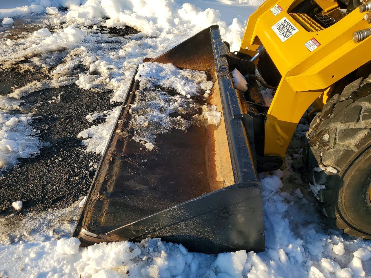 2021 Caterillar 2021 Caterpillar 272D3 Skid Steer Loader
