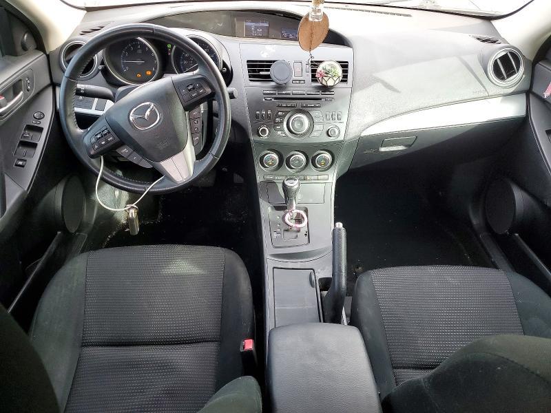 2013 Mazda 3 I