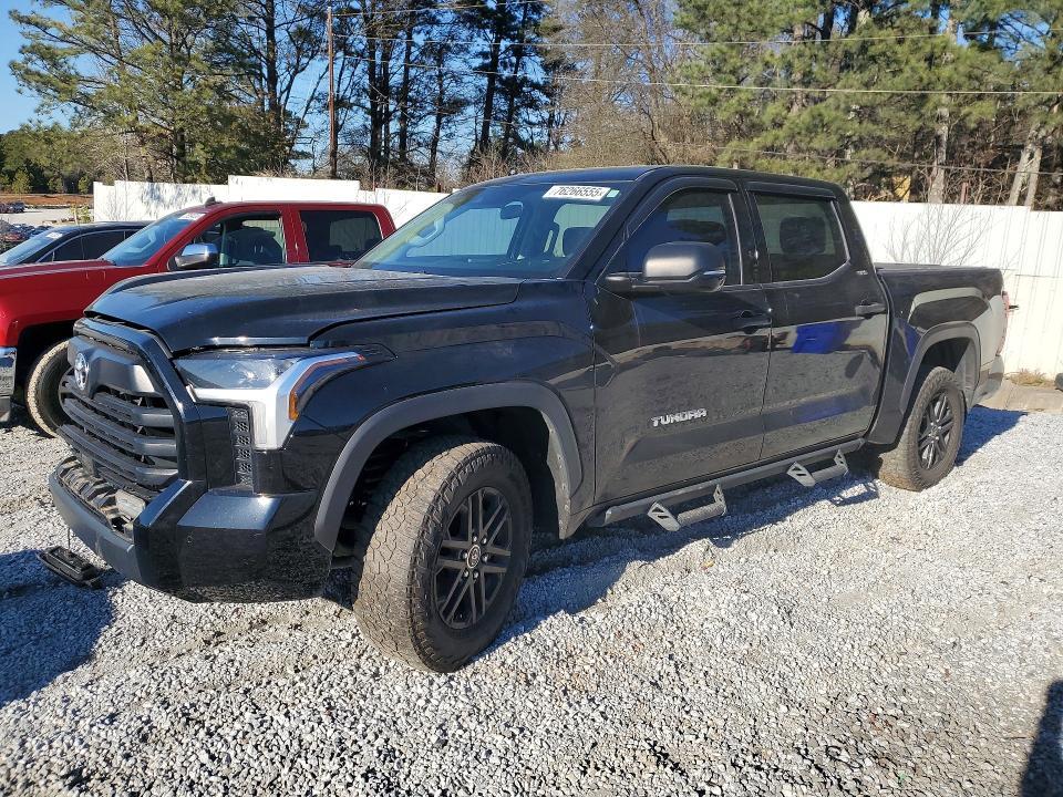 2022 Toyota Tundra SR5