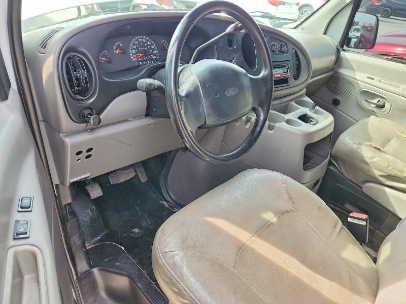 2001 Ford Econoline E150 van