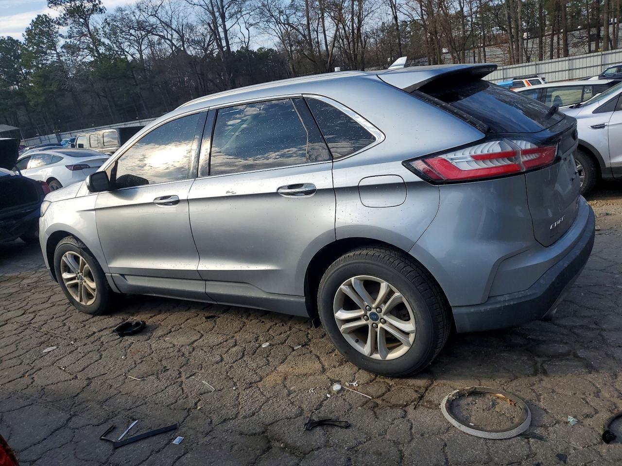 2020 Ford Edge sel