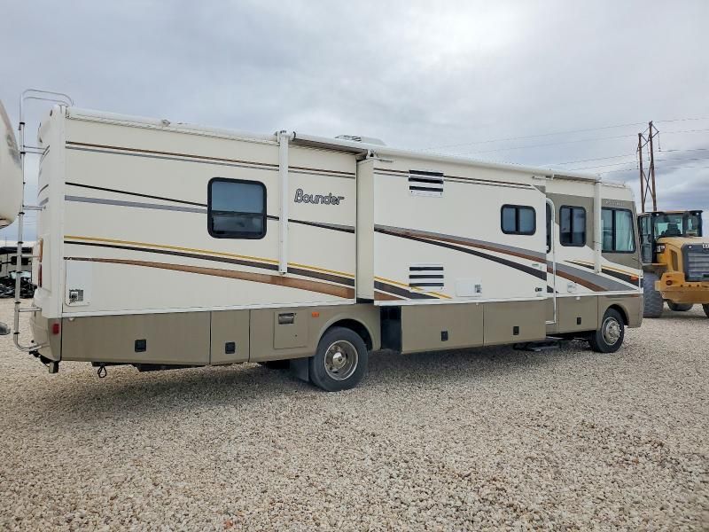 2005 Wrkh W22-RV