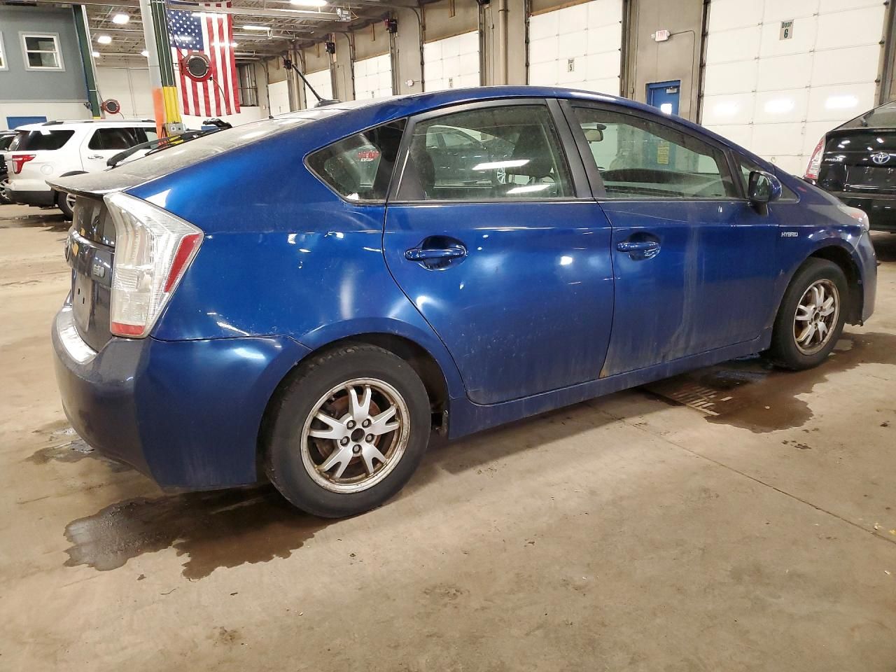 2010 Toyota Prius iii
