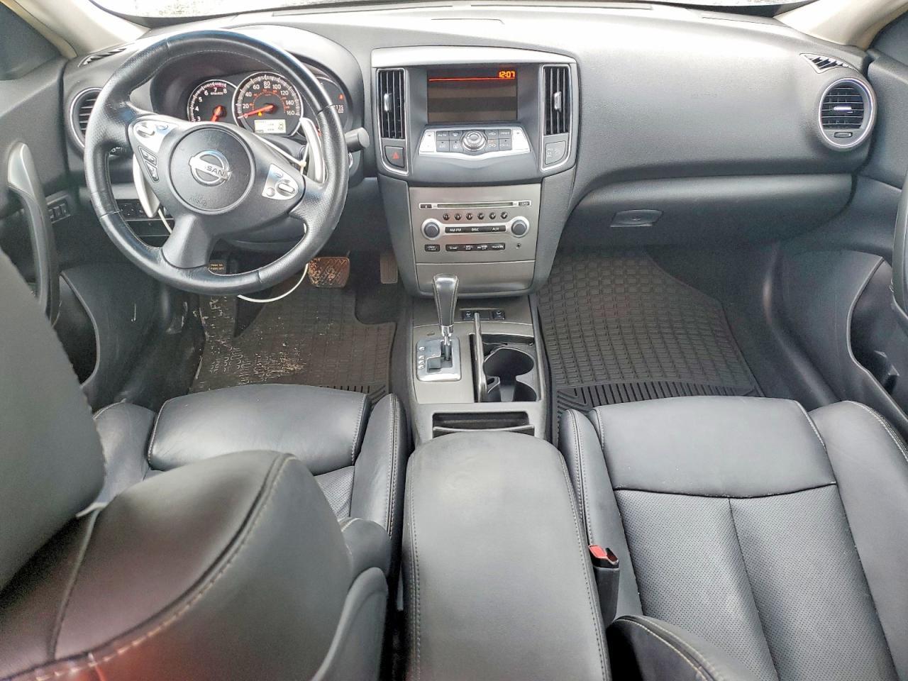 2012 Nissan Maxima s