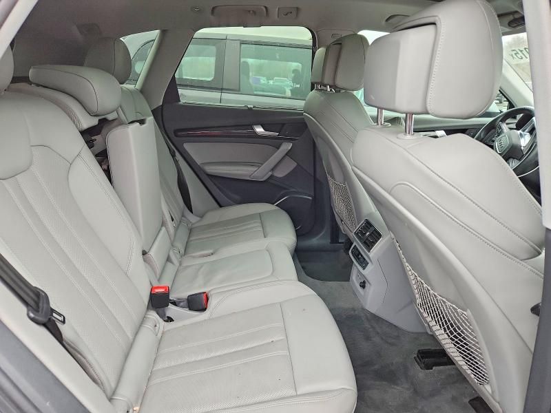 2019 Audi Q5 Premium Plus