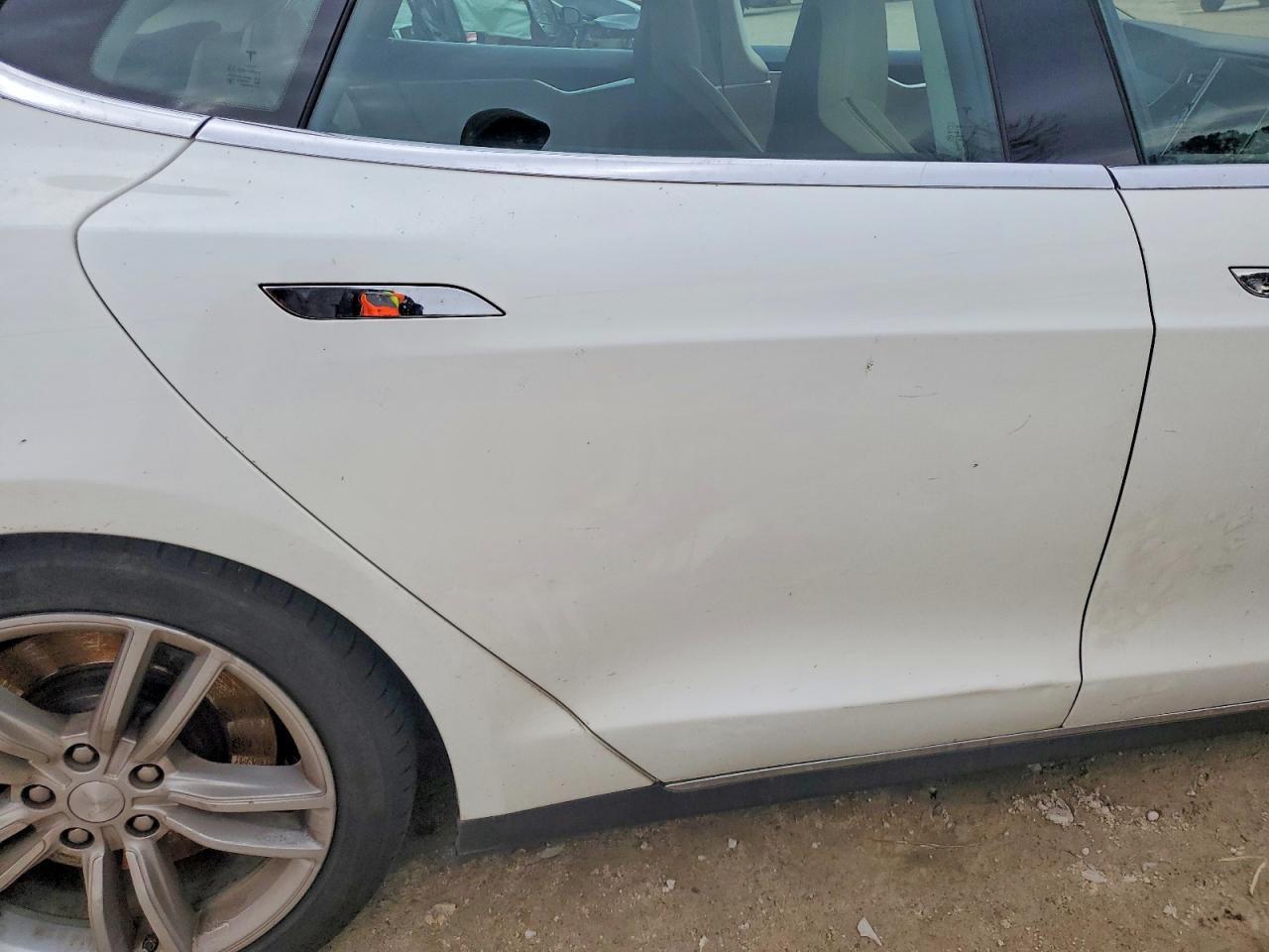 2014 Tesla Model s