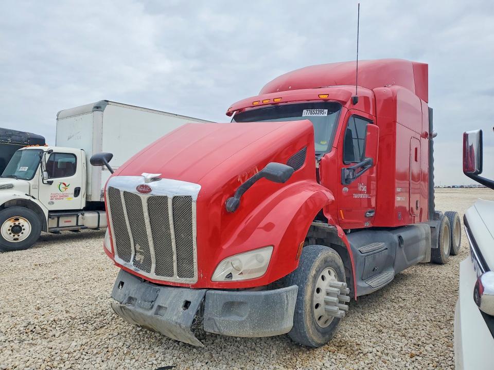 2019 Peterbilt 579 Semi Truck