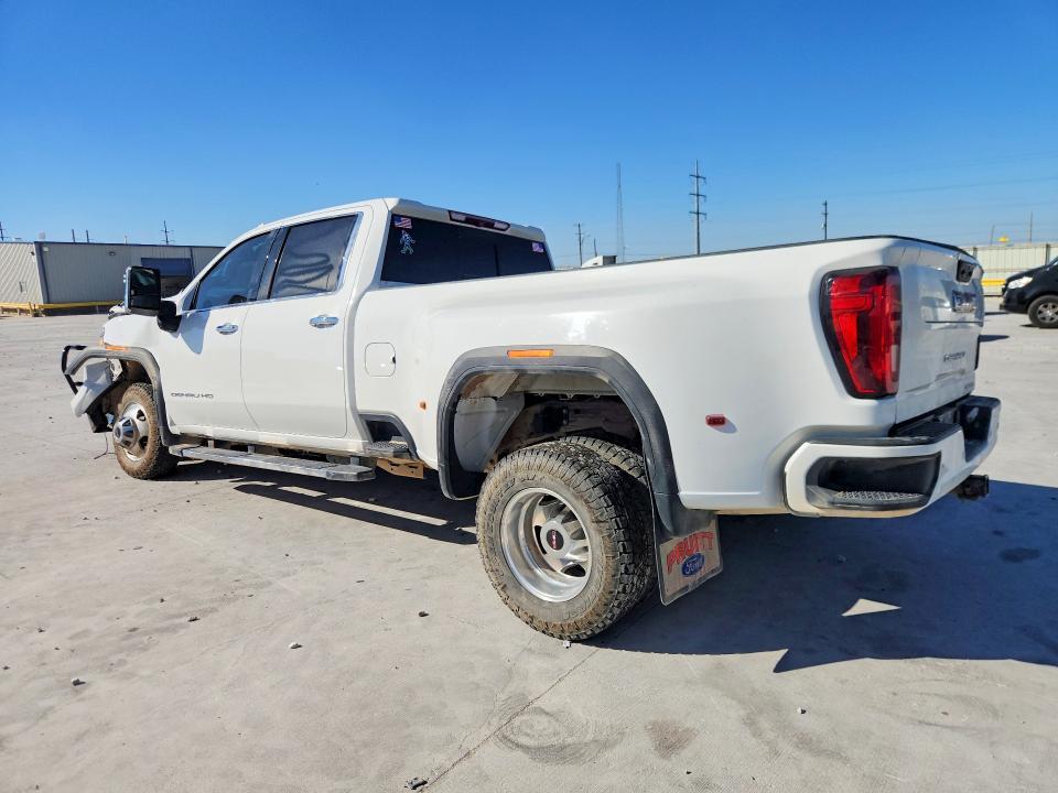2022 GMC Sierra K3500 Denali