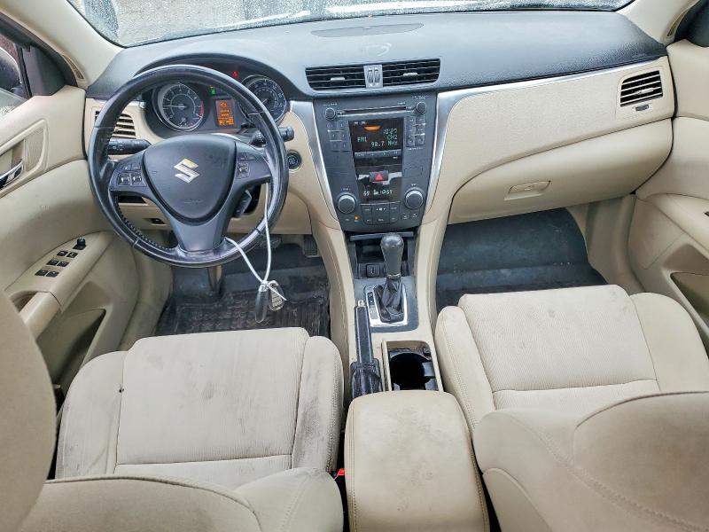 2010 Suzuki Kizashi se