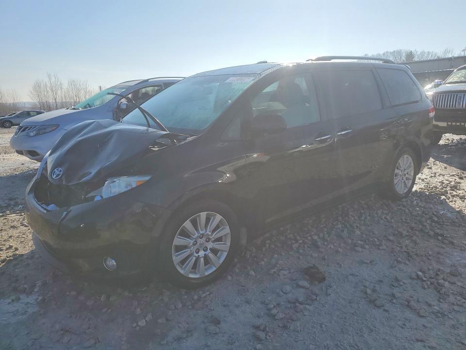 2011 Toyota Sienna Limited 7-passenger