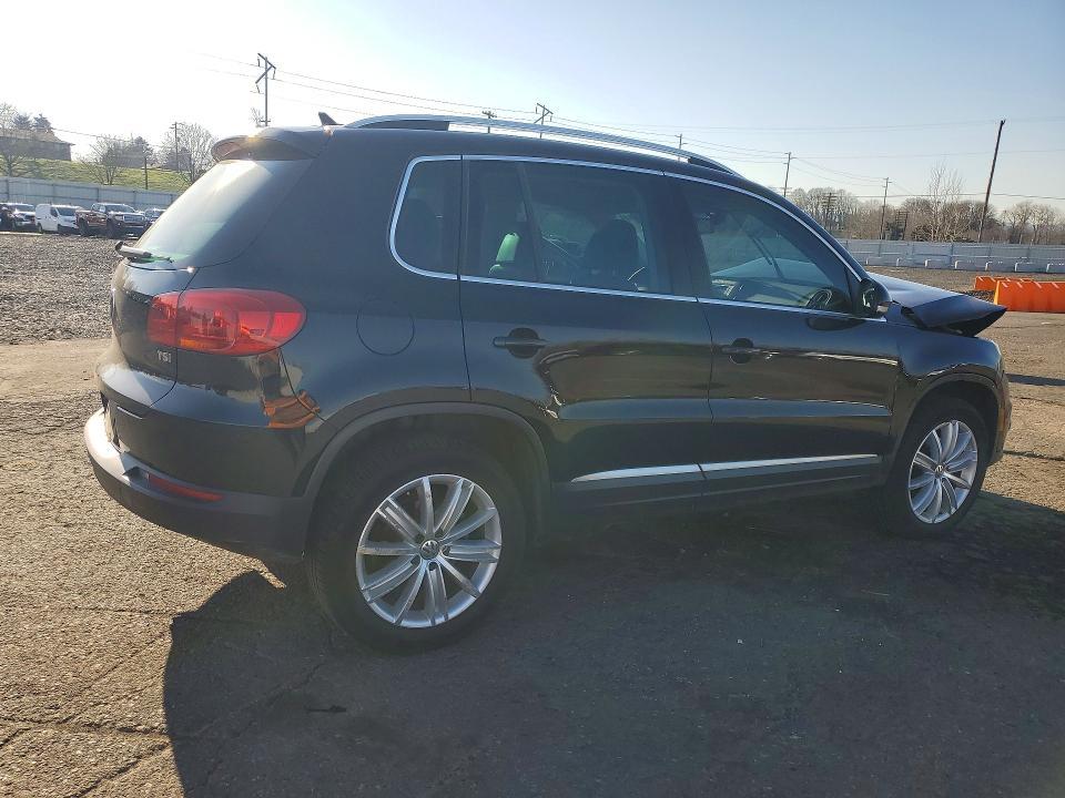 2016 Volkswagen Tiguan s