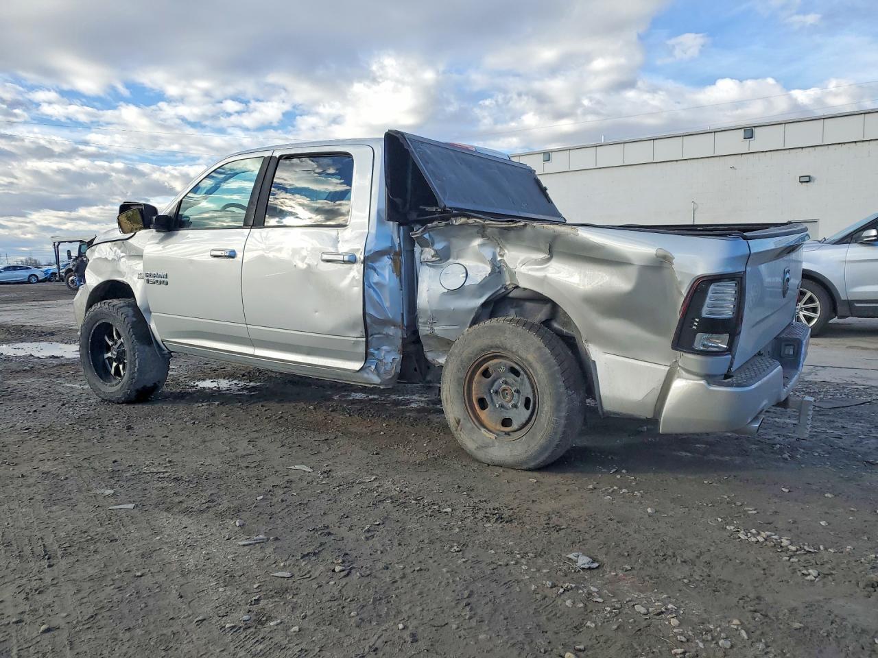 2015 Dodge RAM 1500 Sport
