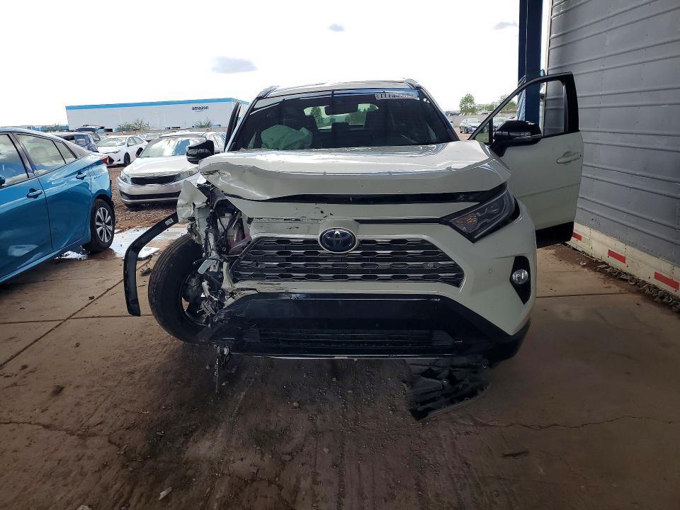 2020 Toyota Rav4 xse