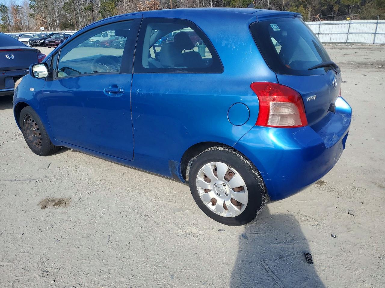 2007 Toyota Yaris 2D