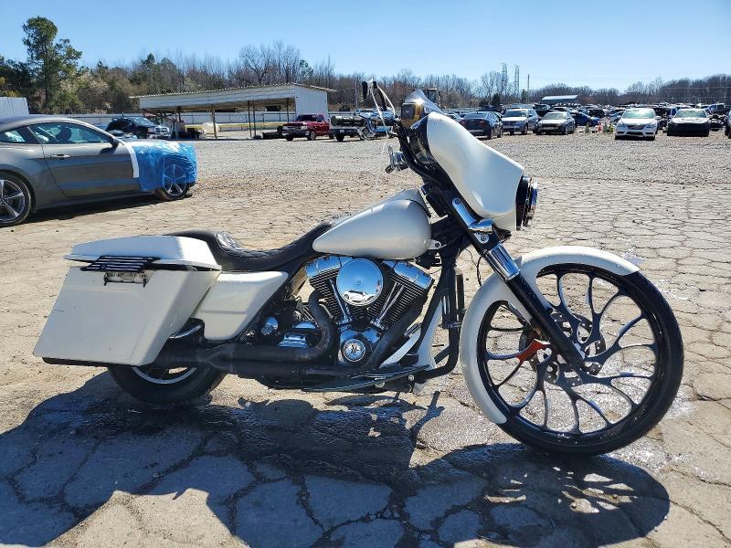 2006 Harley-Davidson Flhxi
