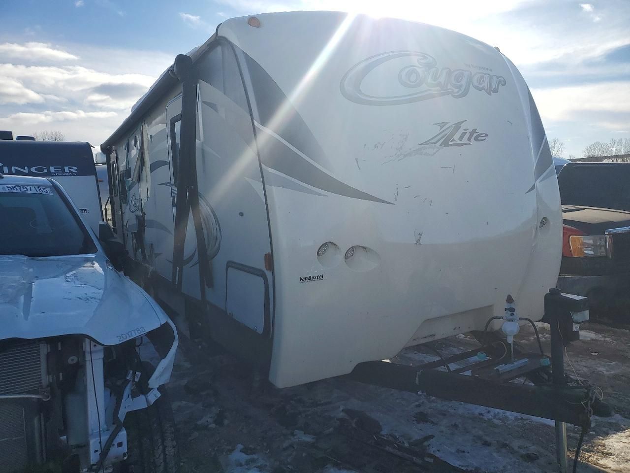 2016 Cougar 2016 Keystone Cougar Camper