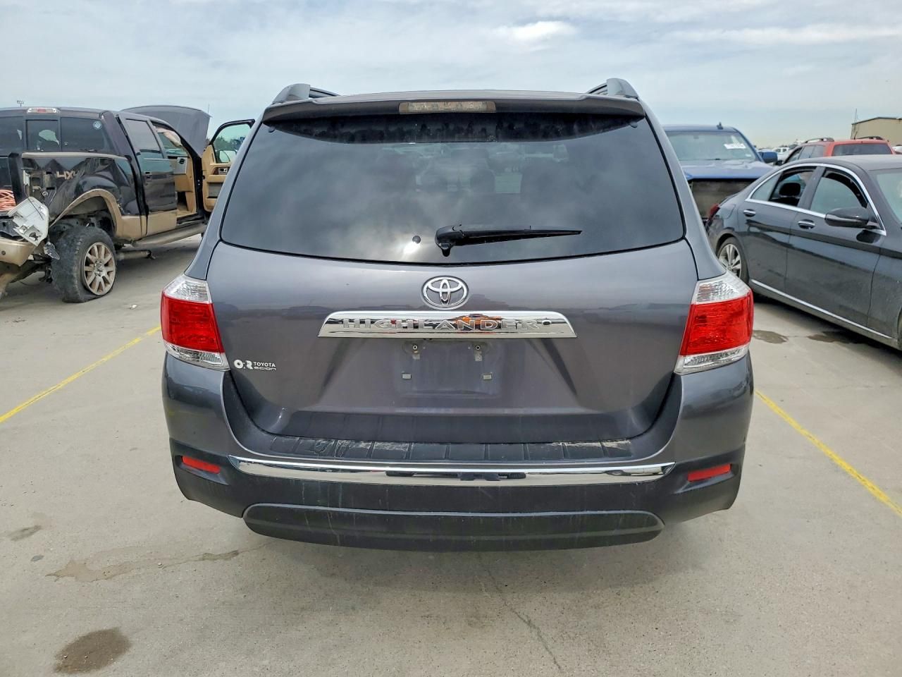 2013 Toyota Highlander Plus