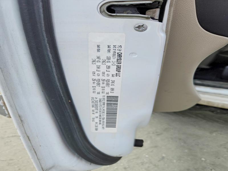 2014 Chrysler Town & Country Touring