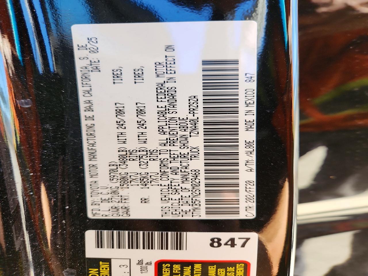 2025 Toyota Tacoma SR5