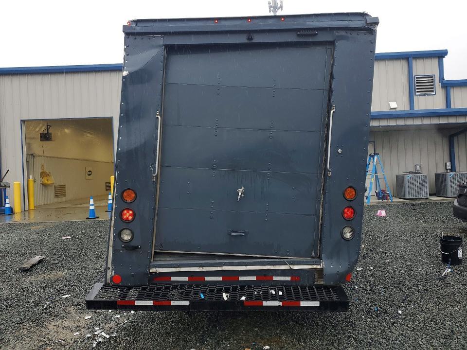 2022 Ford Transit Delivery Truck