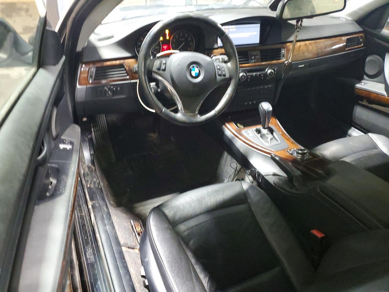 2011 BMW 335 xi