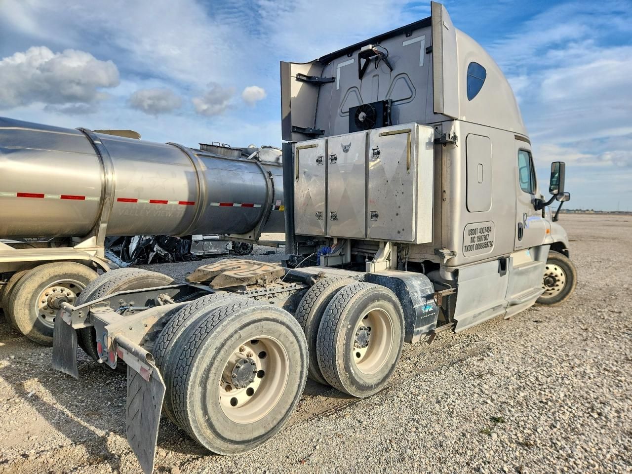 2018 Freightliner Cascadia 125
