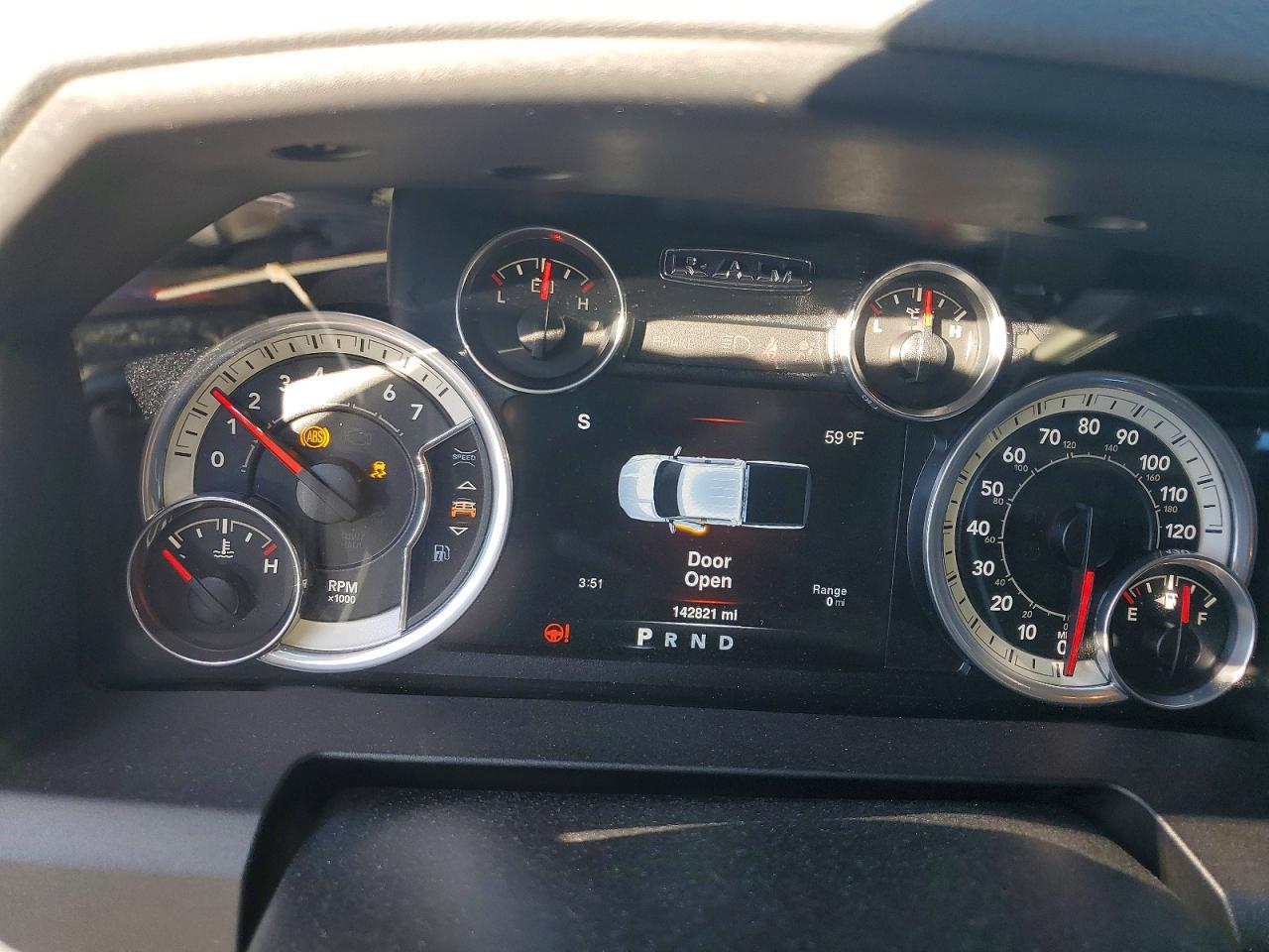 2016 Dodge Ram 1500 slt