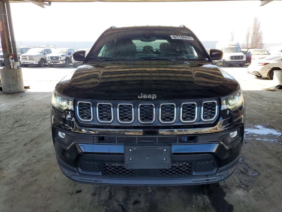 2025 Jeep Compass Latitude