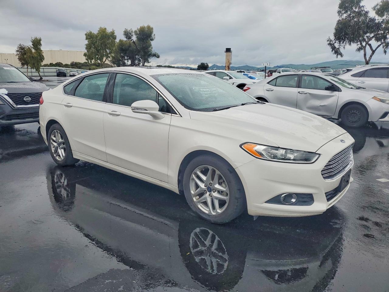 2013 Ford Fusion se