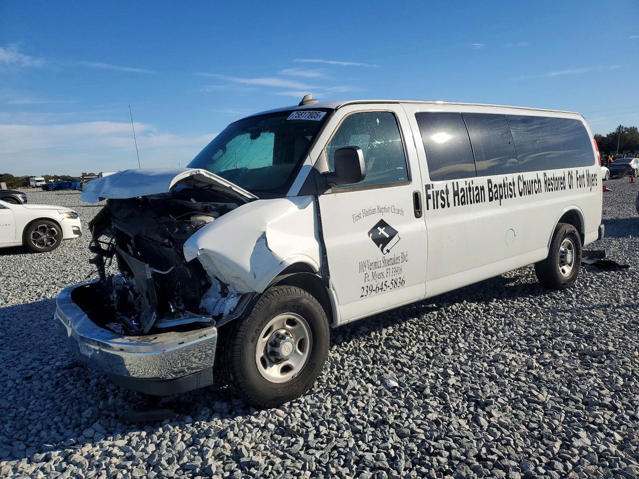 2017 Chevrolet Express G3500 LT