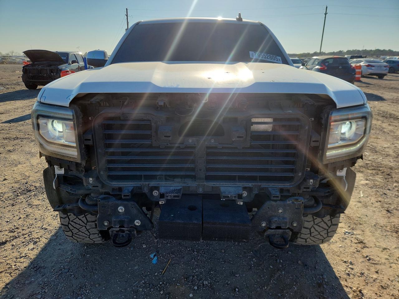 2018 GMC Sierra K1500 SLT
