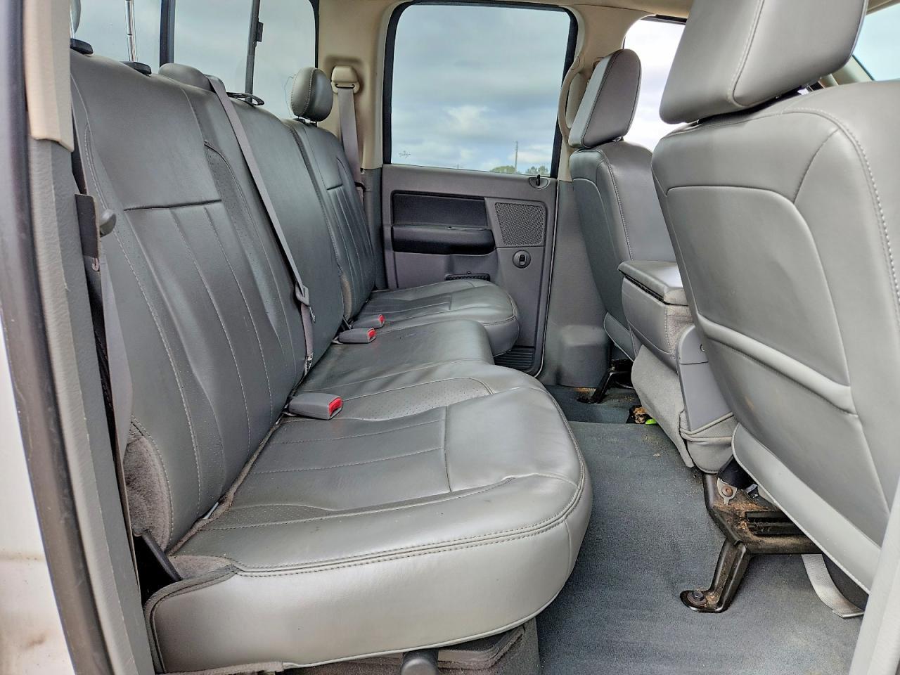 2007 Dodge RAM 1500 ST