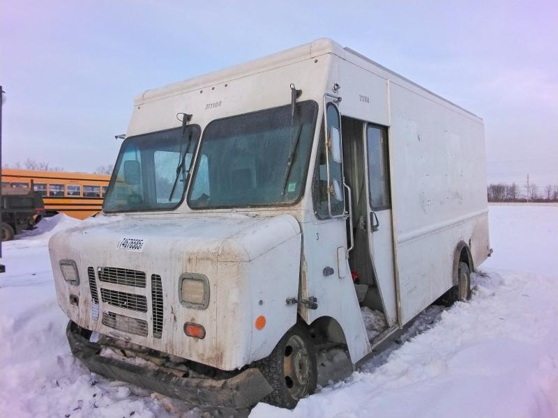 2013 Ford E450 Delivery Truck