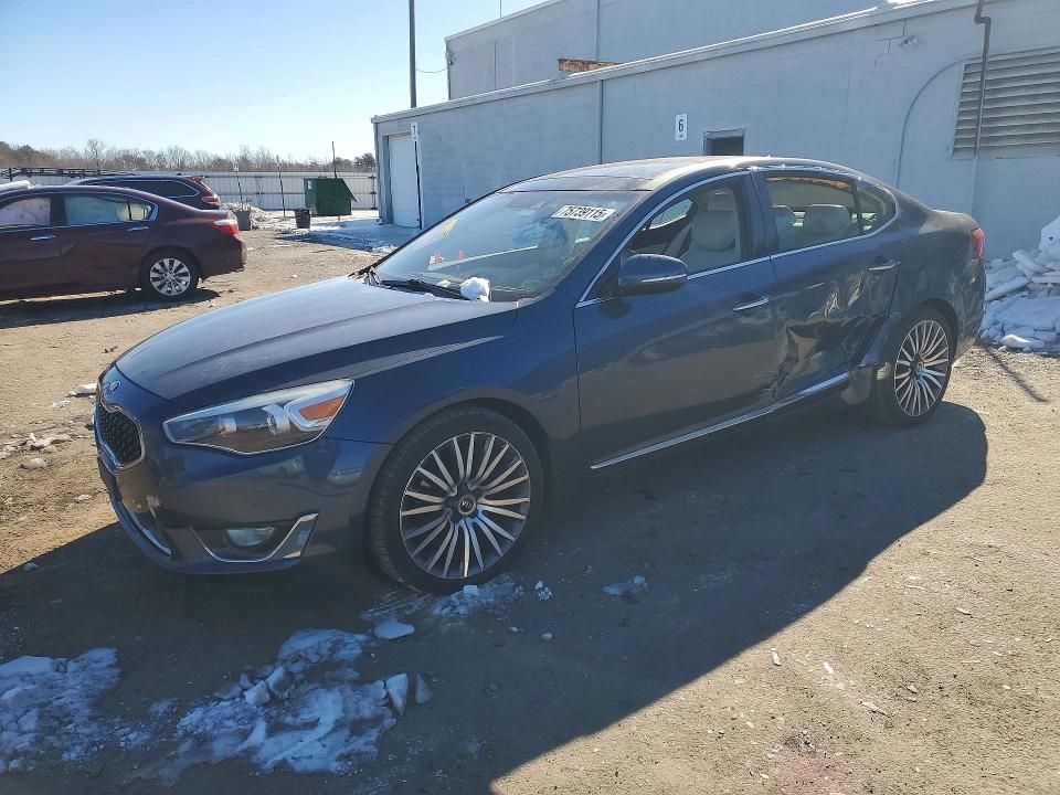 2014 KIA Cadenza Premium