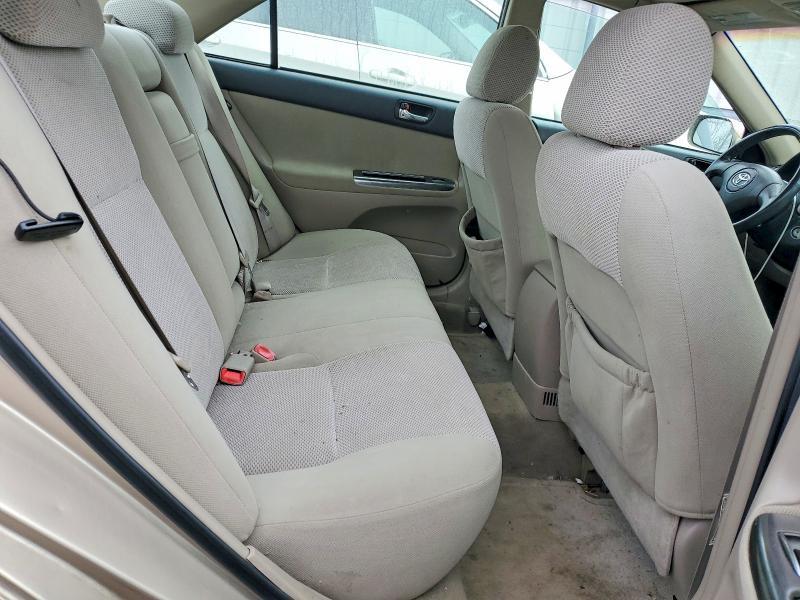 2004 Toyota Camry se