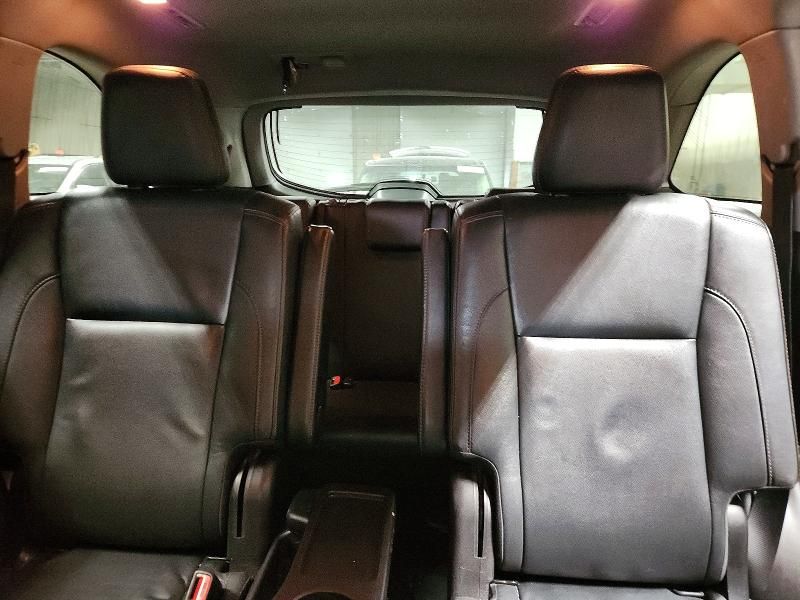 2017 Toyota Highlander se