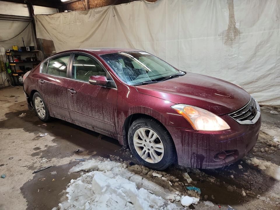 2012 Nissan Altima Base