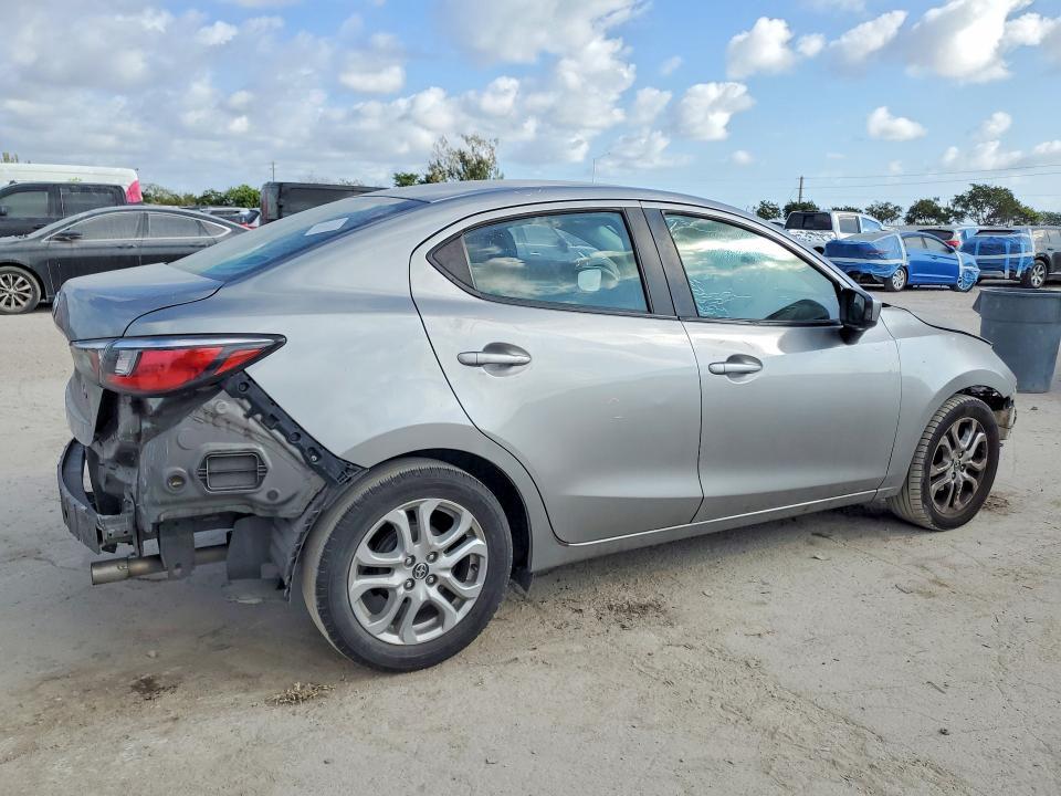 2016 Scion IA