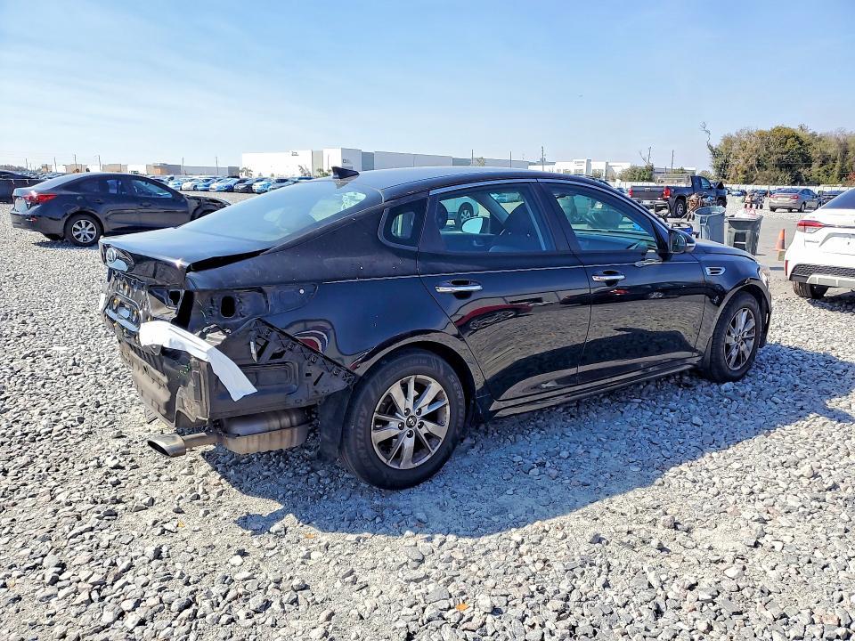 2018 KIA Optima lx