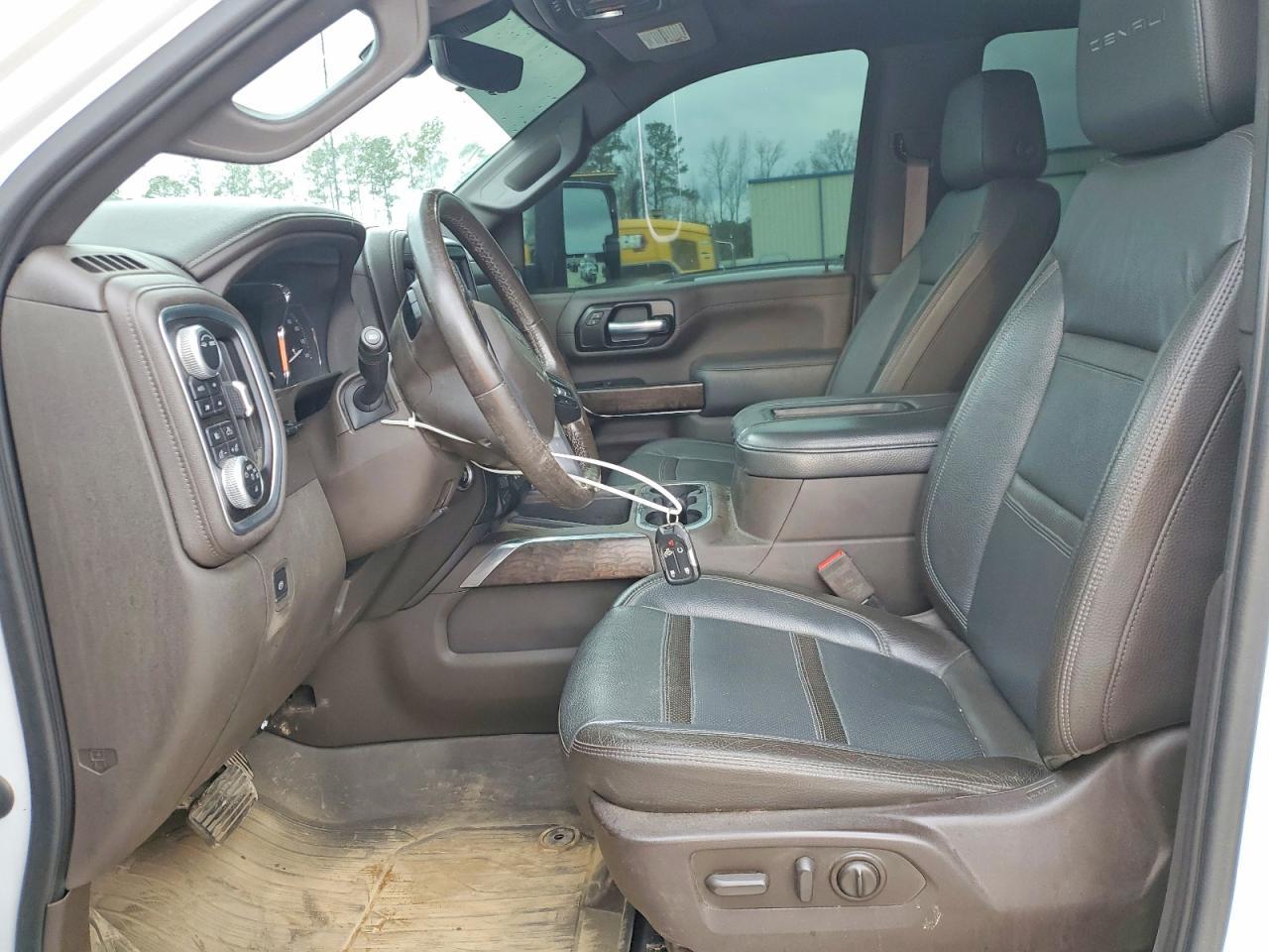 2020 GMC Sierra K2500 Denali