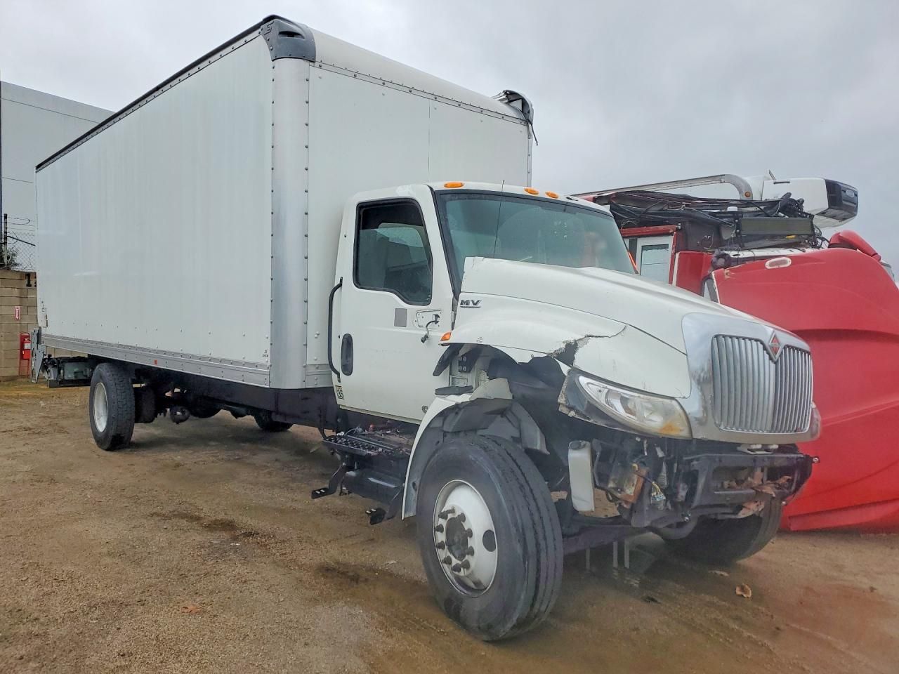 2022 International MV607 BOX Truck