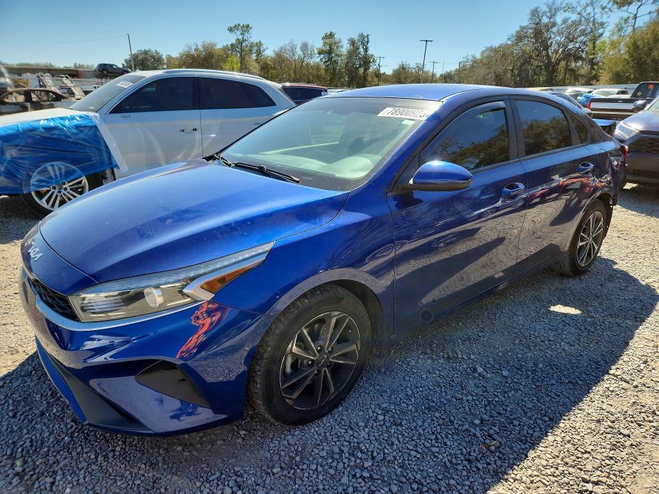 2022 KIA Forte lxs