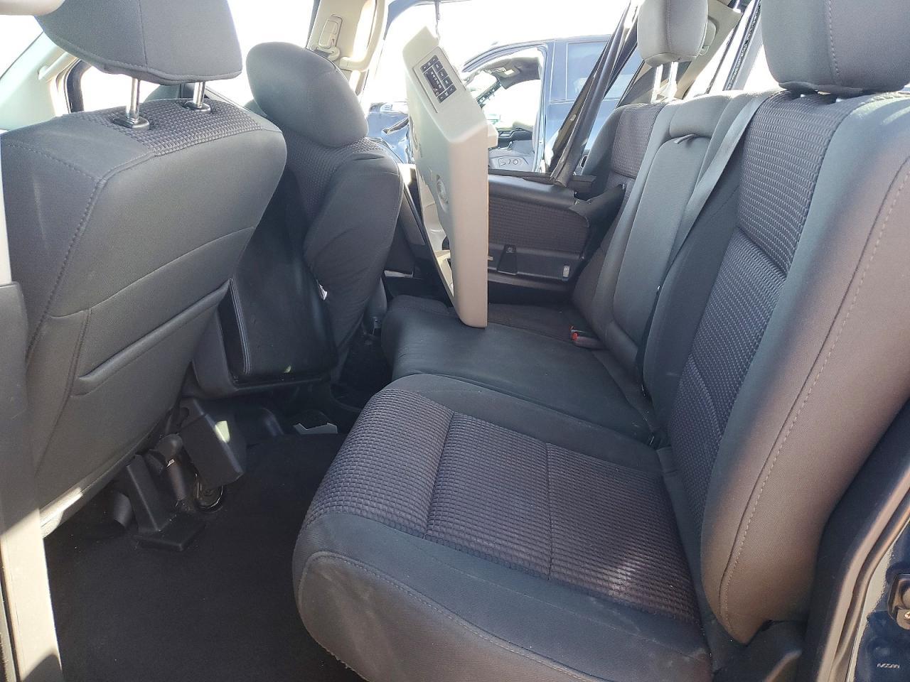 2008 Niss Titan XE
