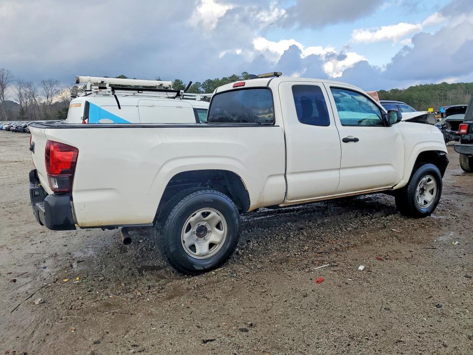 2022 Toyota Tacoma Access cab