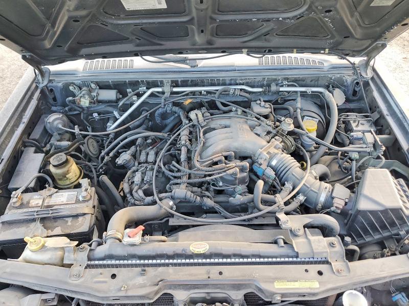2000 Nissan Frontier XE